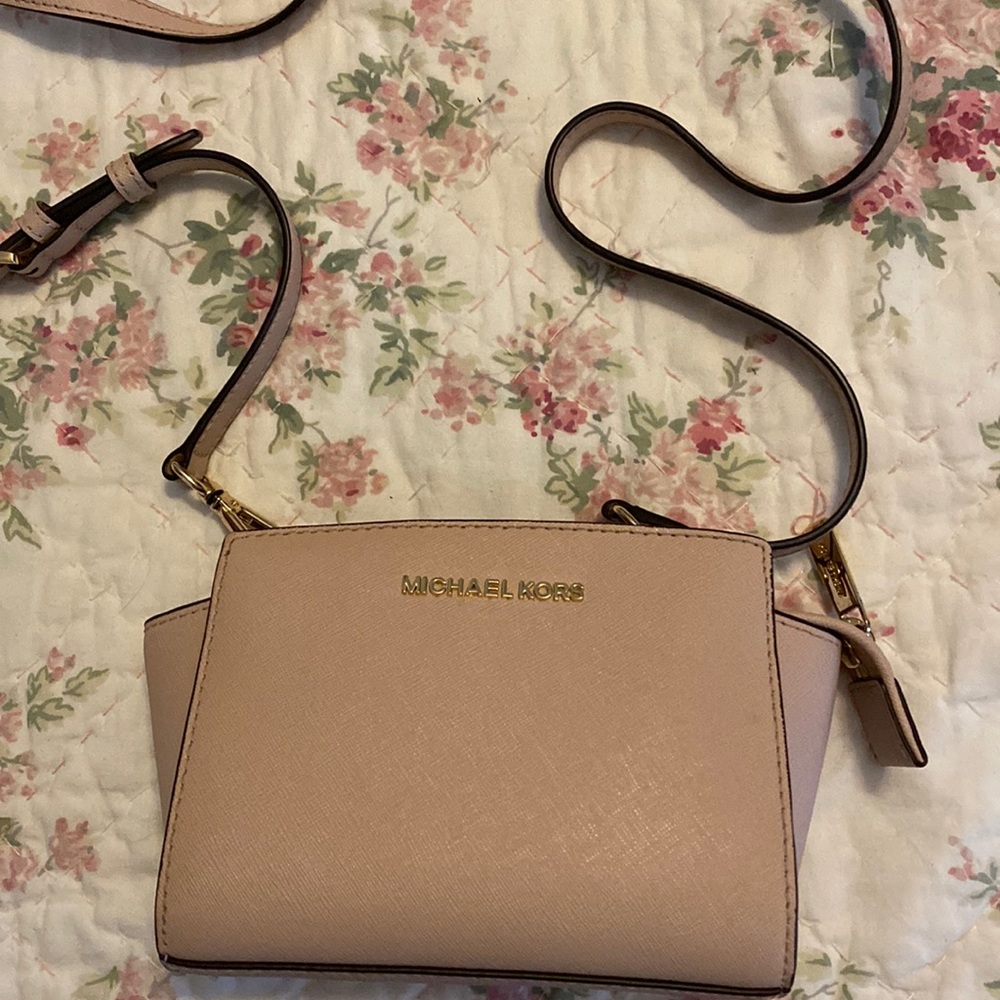 Michael Kors Crossbody Bag
